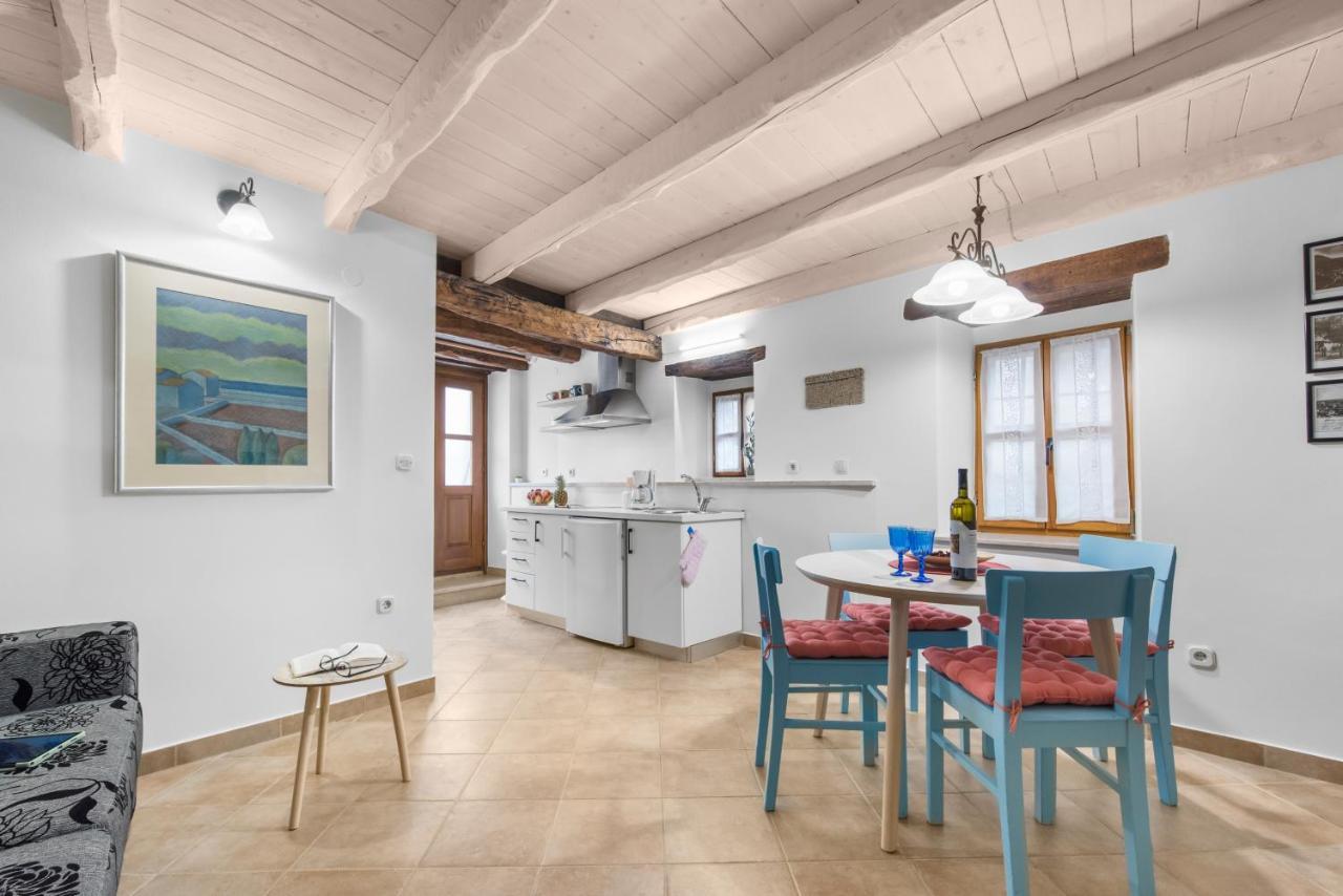 Picturesque Apartment San Rocco 1 Pićan Zewnętrze zdjęcie