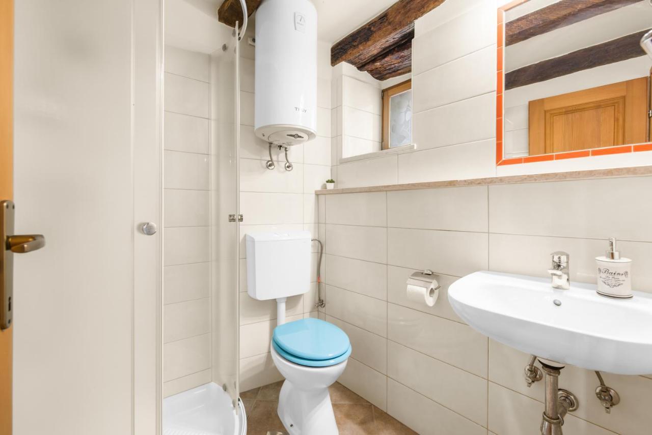 Picturesque Apartment San Rocco 1 Pićan Zewnętrze zdjęcie